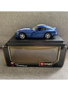 BURAGO DODGE VIPER 1996 GTS COUPE 1/24 SCALE